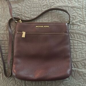 Purple Michael Kors crossbody purse. Great condition!